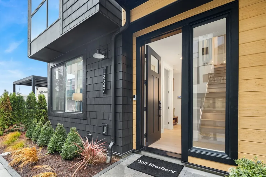 13300 NE 175th Place Woodinville WA 98072