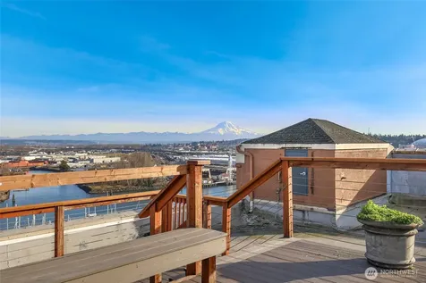 1120 Cliff Avenue Tacoma WA 98402