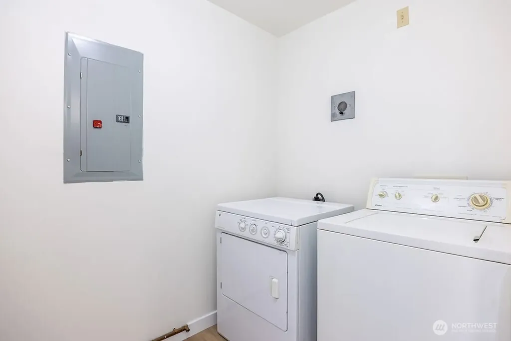 3201 Pacific Avenue Tacoma WA 98418