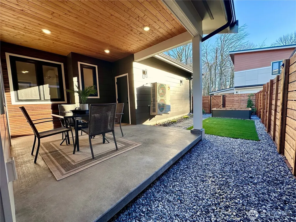 4304 Creston Way Bellingham WA 98226