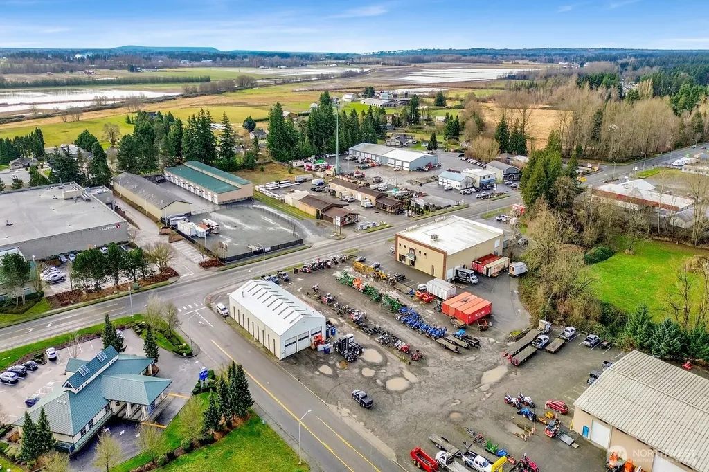 144 Birch Bay Lynden Road Lynden WA 98264