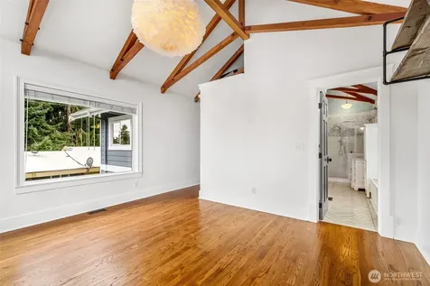 9510 9th Avenue NW Seattle WA 98117