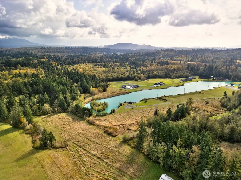 18269 Bow Lake Lane Bow WA 98232