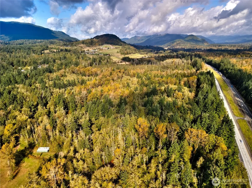 18269 Bow Lake Lane Bow WA 98232