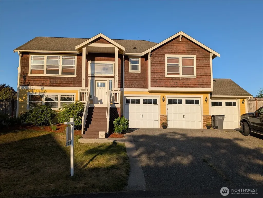 9723 Phillips Road SE Port Orchard WA 98367