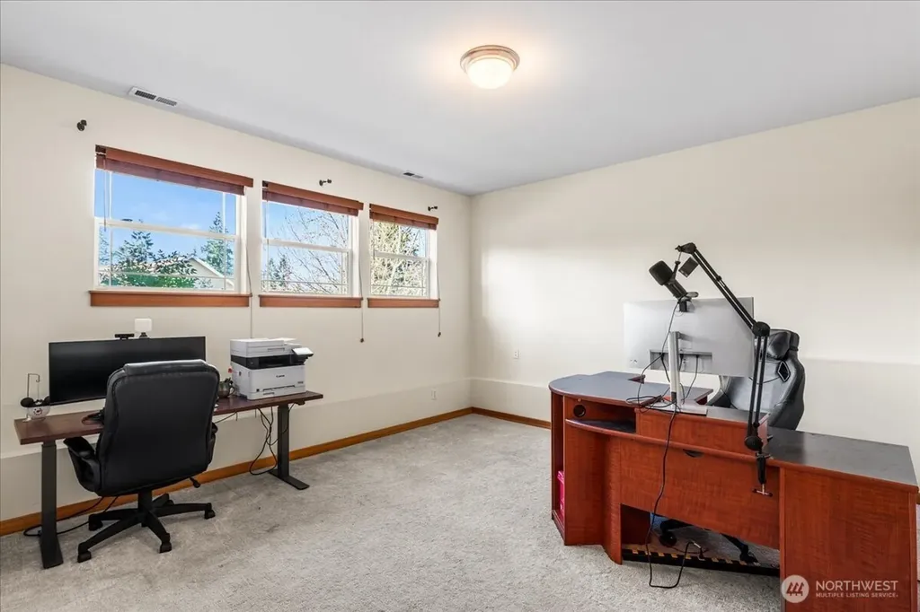 9723 Phillips Road SE Port Orchard WA 98367