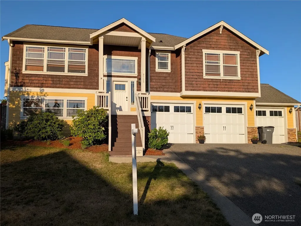 9723 Phillips Road SE Port Orchard WA 98367