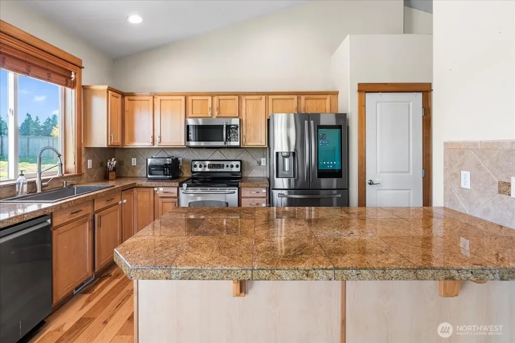 9723 Phillips Road SE Port Orchard WA 98367