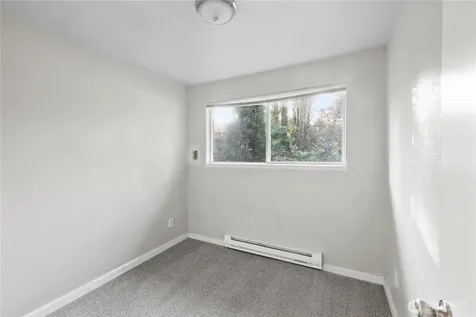 4809 S 252nd Place Kent WA 98032