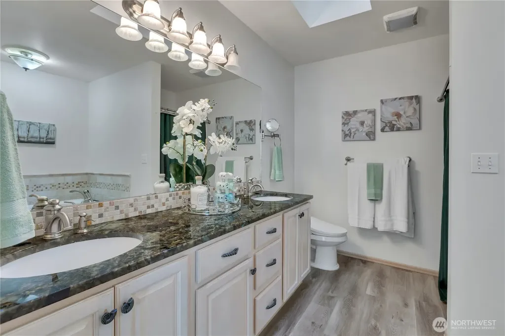 2604 Vincent Way NW Bremerton WA 98312