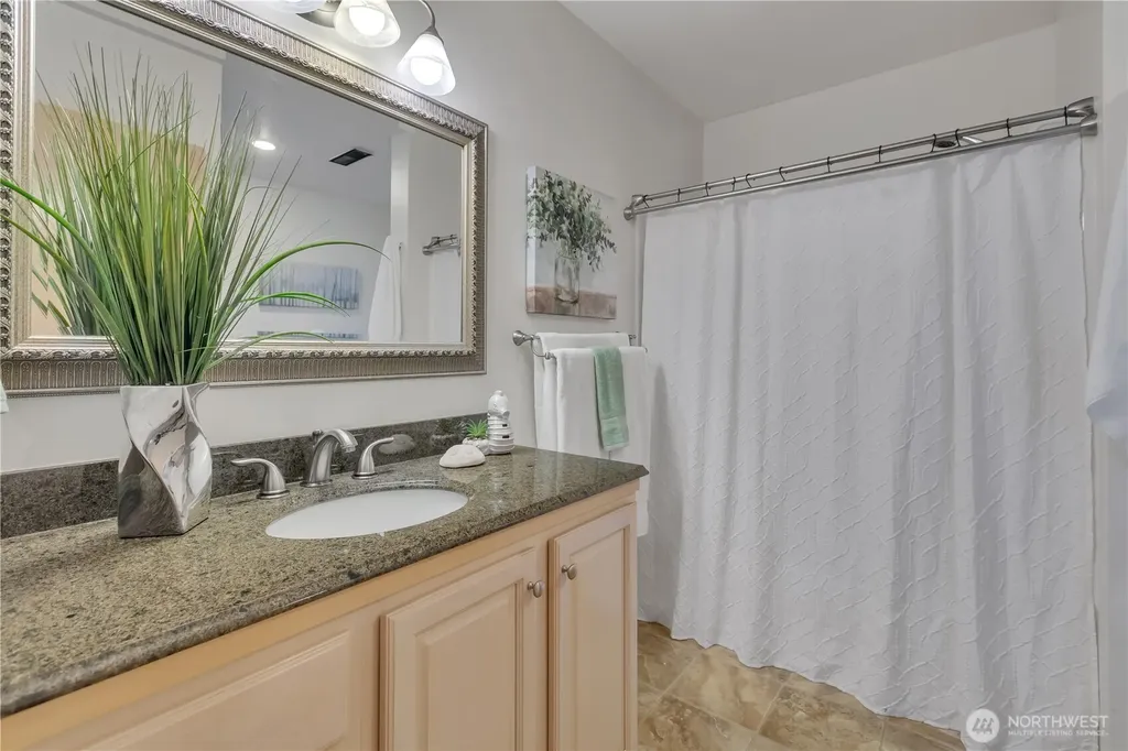 2604 Vincent Way NW Bremerton WA 98312