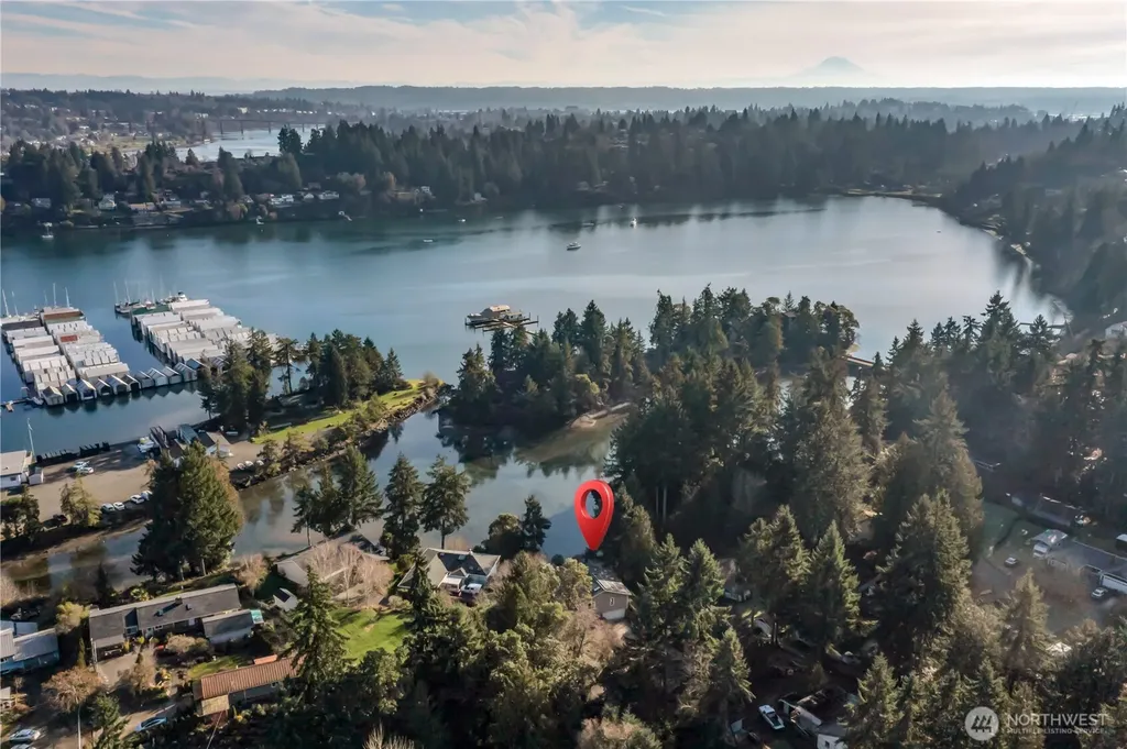 2604 Vincent Way NW Bremerton WA 98312