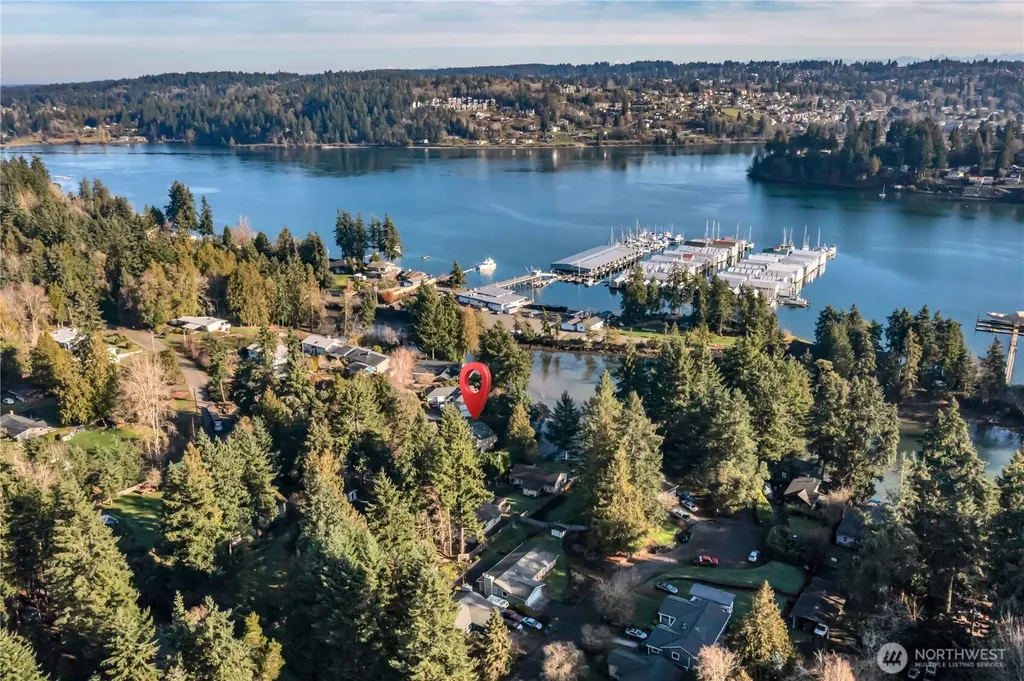 2604 Vincent Way NW Bremerton WA 98312