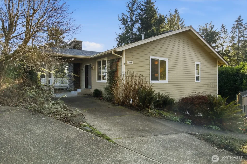 2604 Vincent Way NW Bremerton WA 98312