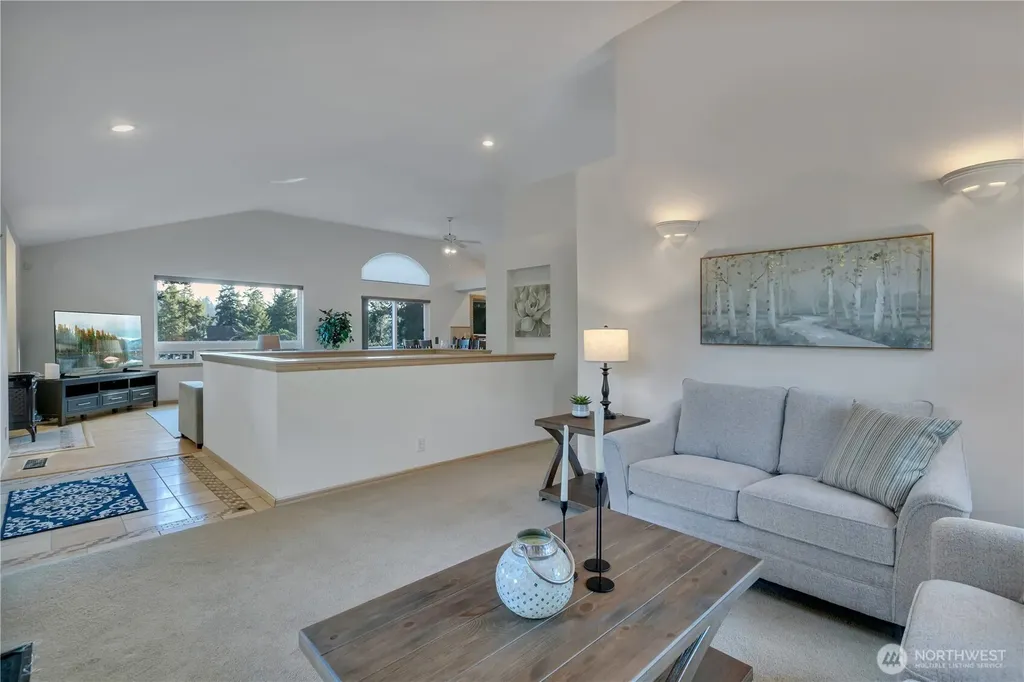 2604 Vincent Way NW Bremerton WA 98312