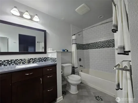 7417 Old Redmond Road Redmond WA 98052