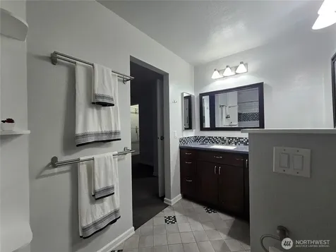 7417 Old Redmond Road Redmond WA 98052