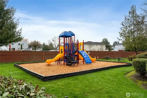 10011 186th Street E Puyallup WA 98375
