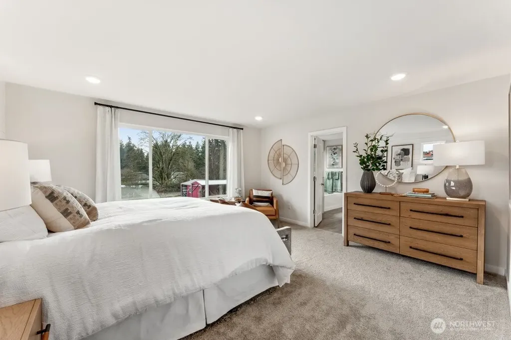 17500 NE Midnight Sun Loop Poulsbo WA 98370