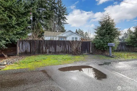 9245 S G Street Tacoma WA 98444