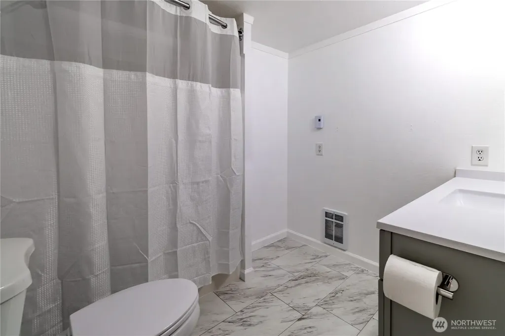 8471 Willow Way Blaine WA 98230