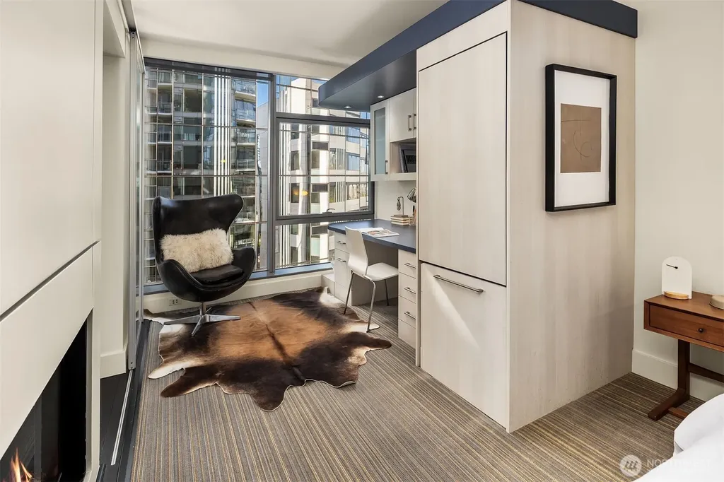 820 Blanchard Street Seattle WA 98121