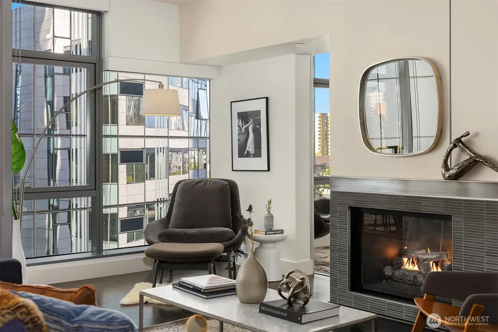 820 Blanchard Street Seattle WA 98121
