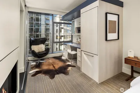820 Blanchard Street Seattle WA 98121