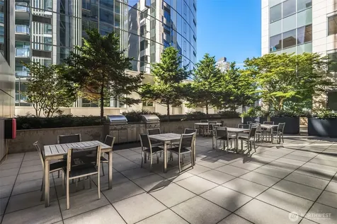 820 Blanchard Street Seattle WA 98121