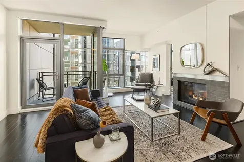 820 Blanchard Street Seattle WA 98121