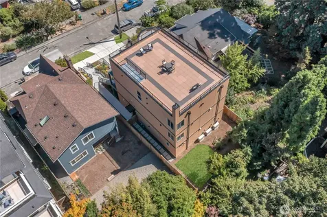 4019 4th Avenue NE Seattle WA 98105