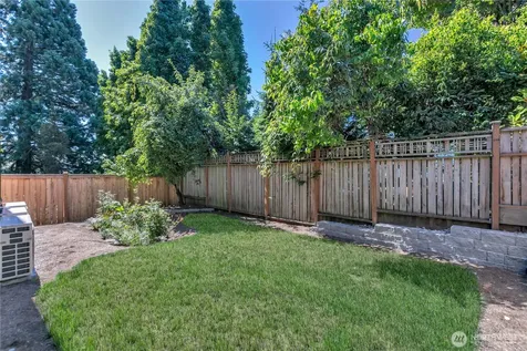 4019 4th Avenue NE Seattle WA 98105