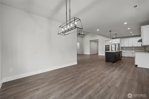 8717 33rd Street E Edgewood WA 98371