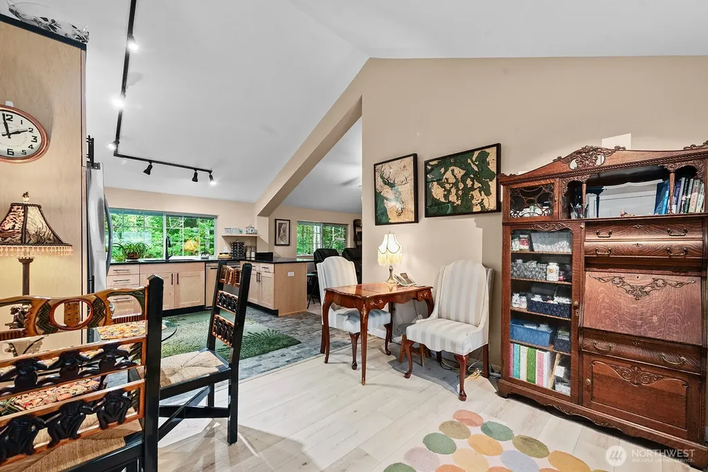 517 NW Old Orchard Way Poulsbo WA 98370