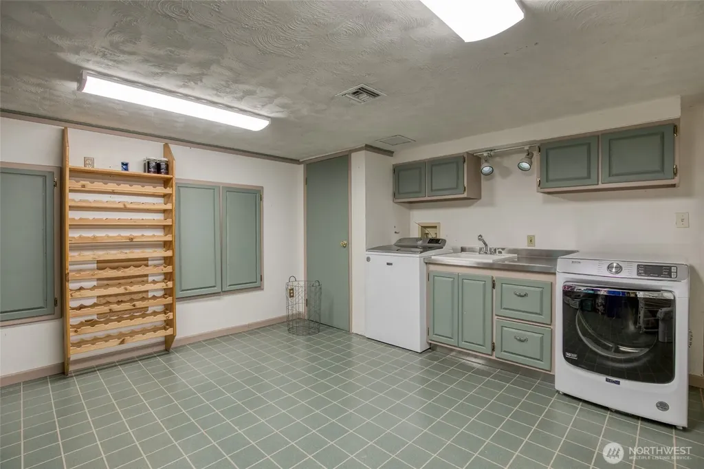 3321 Wiskhah Road Aberdeen WA 98520