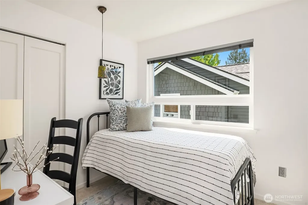 1929 42nd Avenue E Seattle WA 98112