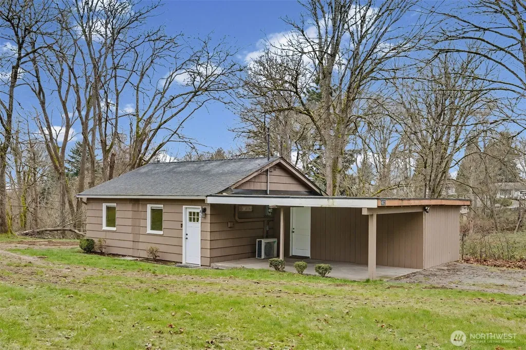 4612 33rd Street NE Tacoma WA 98422