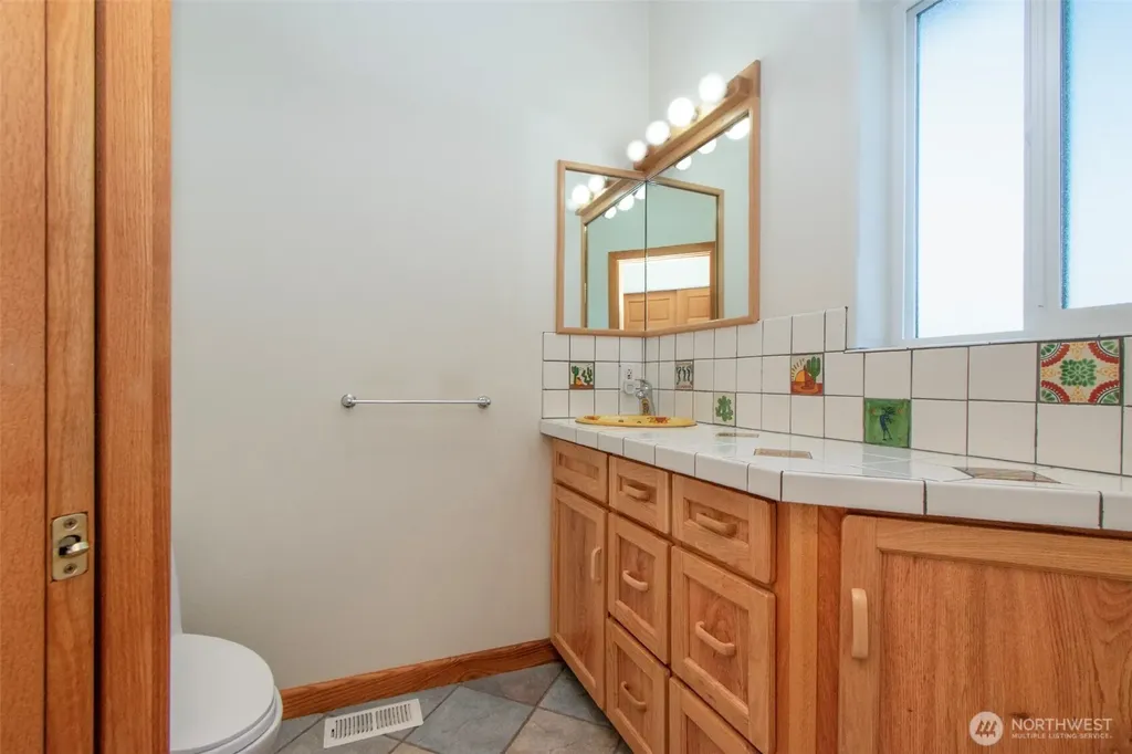 1132 Woodcock Road Sequim WA 98382
