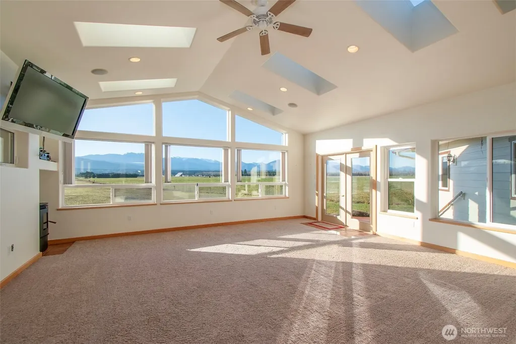 1132 Woodcock Road Sequim WA 98382