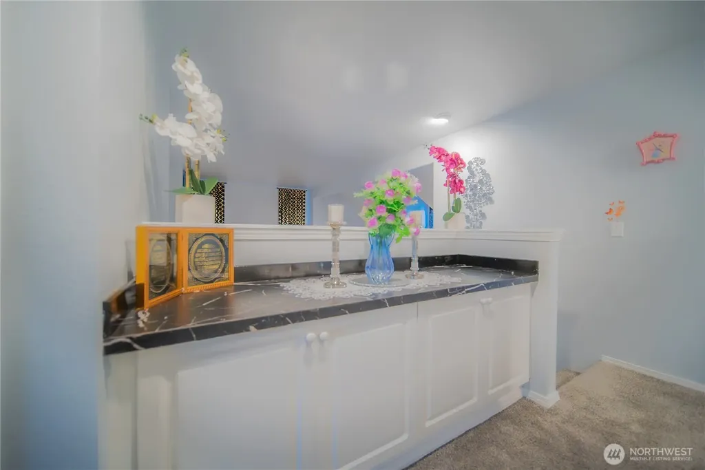 5615 S 233rd Street Kent WA 98032