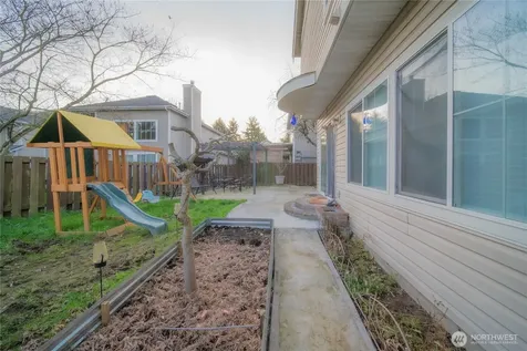 5615 S 233rd Street Kent WA 98032