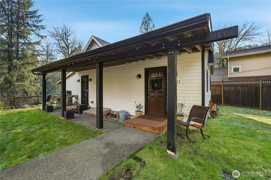 32611 SE 108th Street Issaquah WA 98027