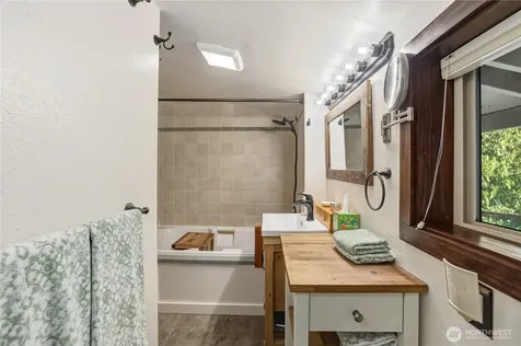 32611 SE 108th Street Issaquah WA 98027