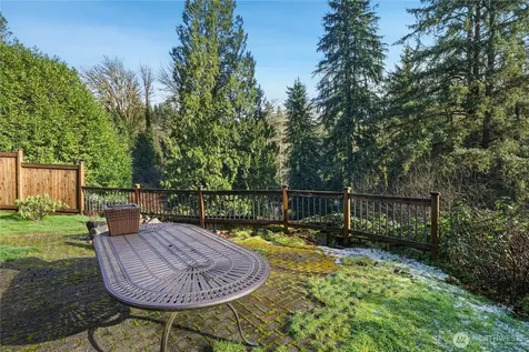 32611 SE 108th Street Issaquah WA 98027