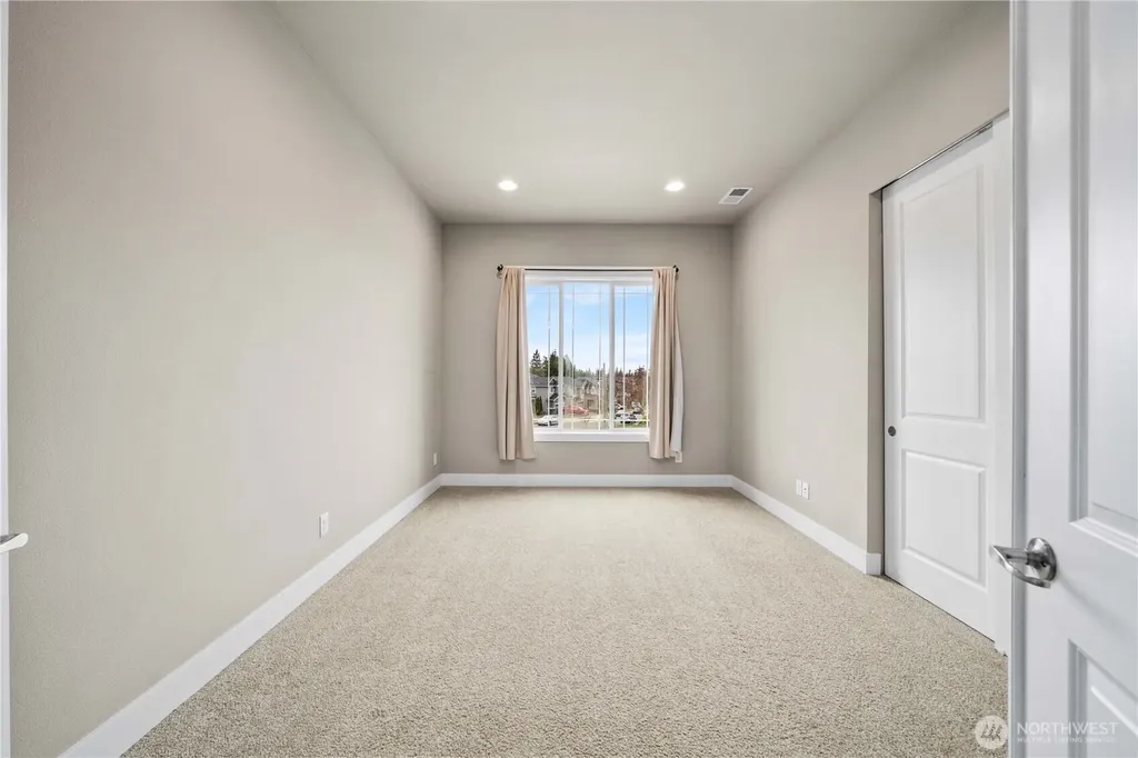 13813 187th Avenue Ct E Bonney Lake WA 98391