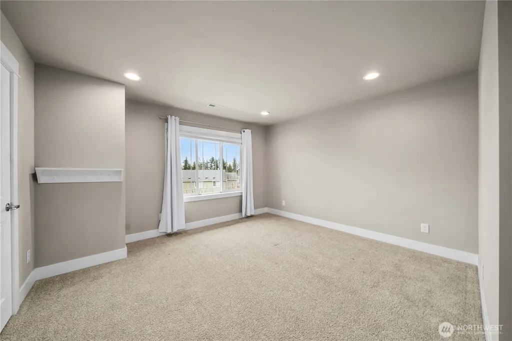 13813 187th Avenue Ct E Bonney Lake WA 98391