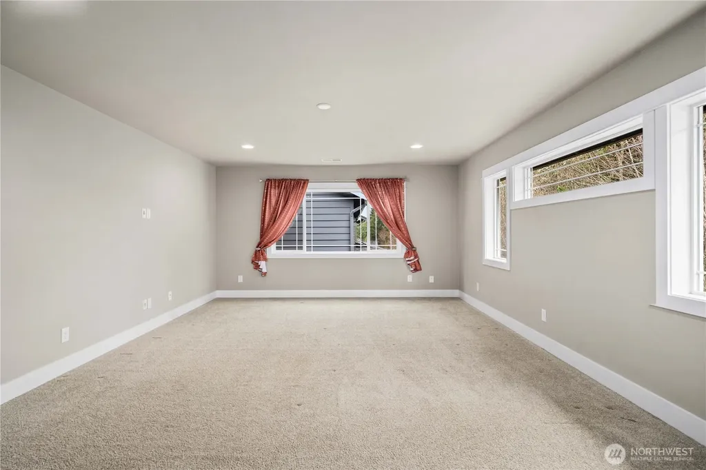 13813 187th Avenue Ct E Bonney Lake WA 98391