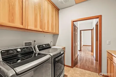 303 Shadow Mt Road Silverlake WA 98645