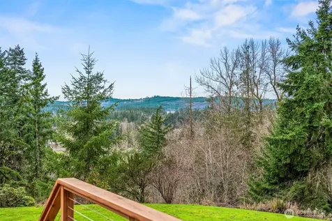 303 Shadow Mt Road Silverlake WA 98645