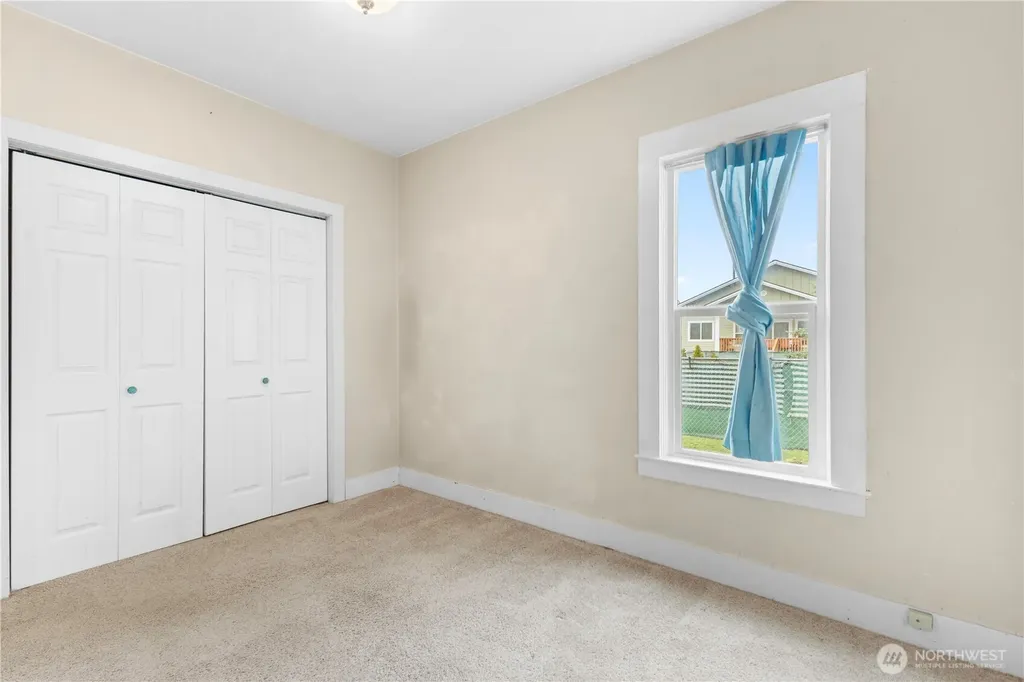 1213 Rhobina Street Centralia WA 98531